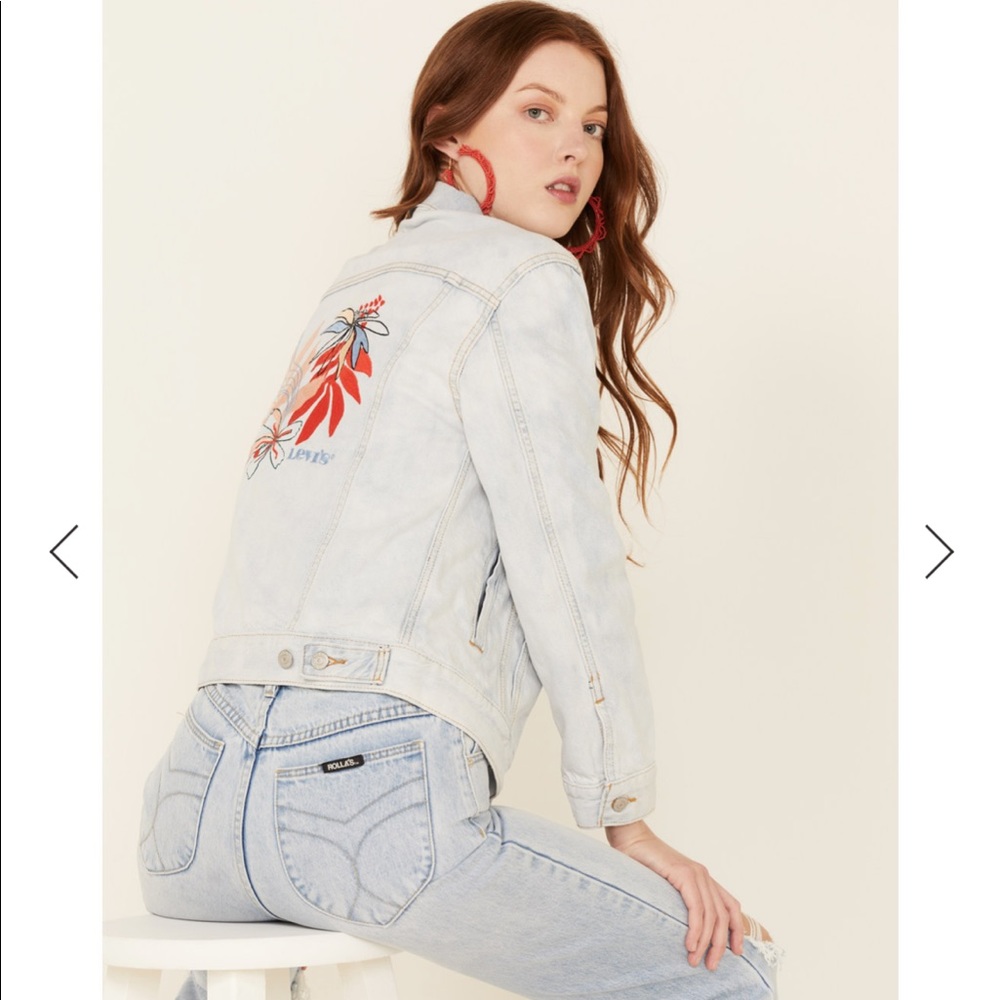 Levi’s Ex-boyfriend trucker jacket